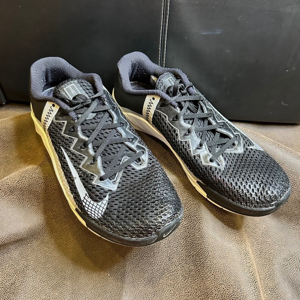 Nike Metcon 6 Crossfit Sneakers Mens Size 11 Light Solar Flare CK9388-010 EUC - Picture 3 of 9